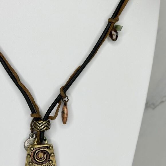 Vintage Chico's Boho Geometric Pendant Leather Cord Statement Necklace ✨ - Picture 8 of 10